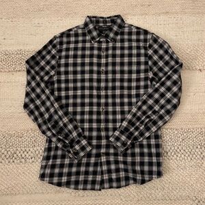 Banana Republic NWOT Untucked Medium Plaid (Gray, Black, and White) Shirt